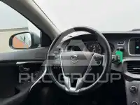 2017 Volvo V40