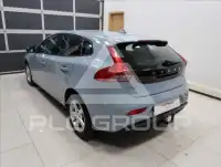 2017 Volvo V40