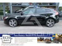 2017 Volvo V40