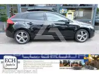 2017 Volvo V40