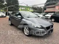 2017 Volvo V40