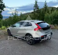 2017 Volvo V40