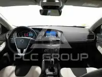 2017 Volvo V40