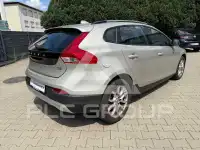 2017 Volvo V40