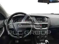 2017 Volvo V40
