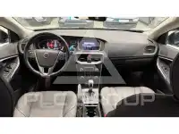 2017 Volvo V40
