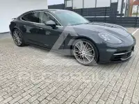 2017 Porsche Panamera