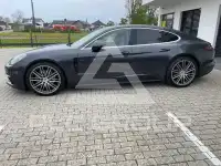 2017 Porsche Panamera