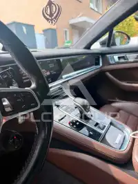2017 Porsche Panamera