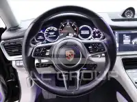 2017 Porsche Panamera