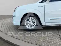 2017 Ssangyong Rodius