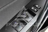 2017 Toyota AURIS