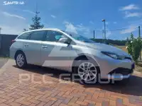 2017 Toyota AURIS