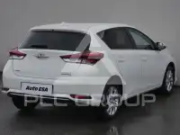 2017 Toyota AURIS