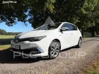 2017 Toyota AURIS