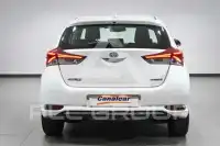 2017 Toyota AURIS