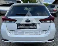 2017 Toyota AURIS