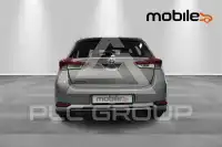 2017 Toyota AURIS