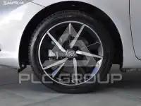 2017 Toyota AURIS