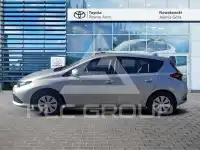 2017 Toyota AURIS