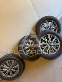 2017 Toyota YARIS