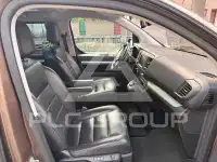 2017 Peugeot Traveller