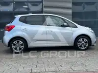 2017 KIA Venga