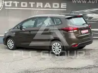 2017 KIA Carens