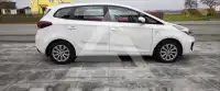 2017 KIA Carens