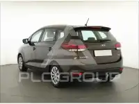2017 KIA Carens