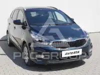 2017 KIA Carens