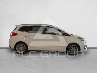 2017 KIA Carens