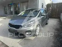 2017 KIA Carens