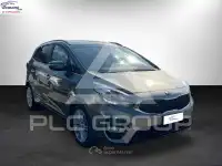 2017 KIA Carens