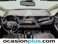 2017 KIA Carens