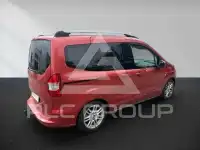 2017 Ford Tourneo