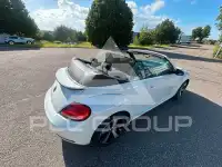 2017 Volkswagen BEETLE