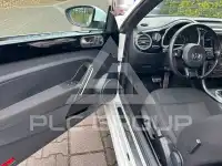 2017 Volkswagen BEETLE
