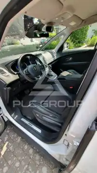 2017 Renault Grand Scenic