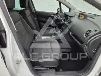 2017 Opel MERIVA