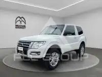 2018 Mitsubishi PAJARO
