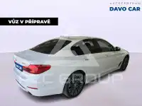 2018 BMW 523