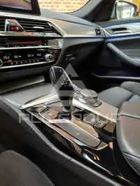 2018 BMW 523