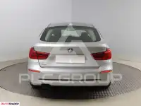2018 BMW 330