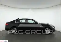 2018 Jaguar XE