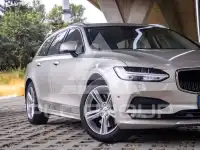2018 Volvo V90