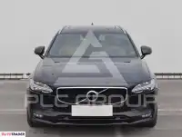 2018 Volvo V90