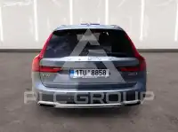 2018 Volvo V90