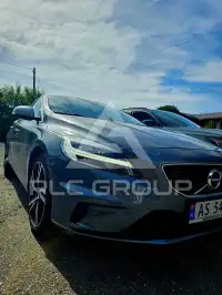 2018 Volvo V40