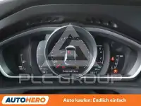 2018 Volvo V40